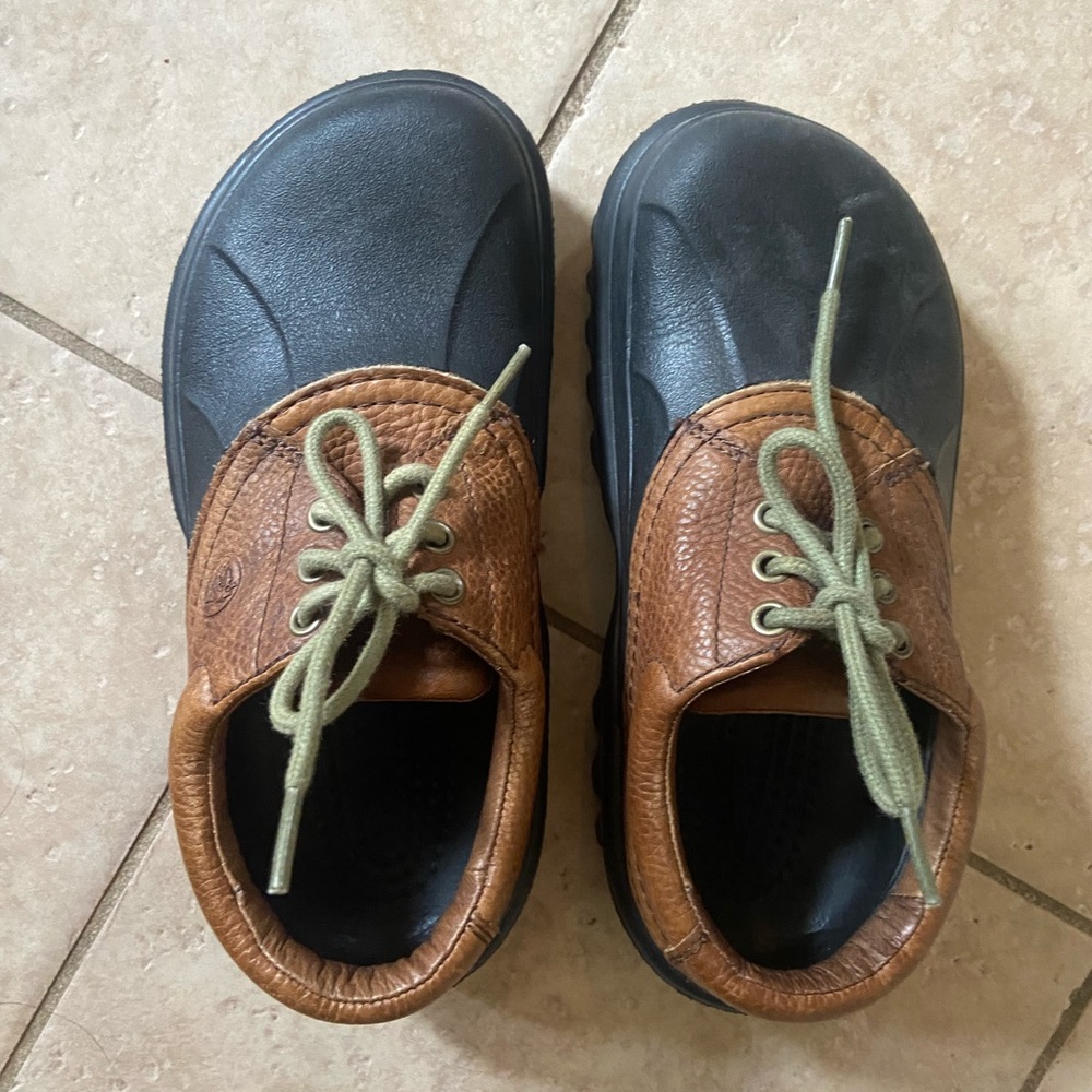 Croc Boat Shoes in pristine condition